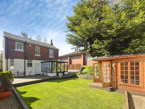 Rear- click for photo gallery